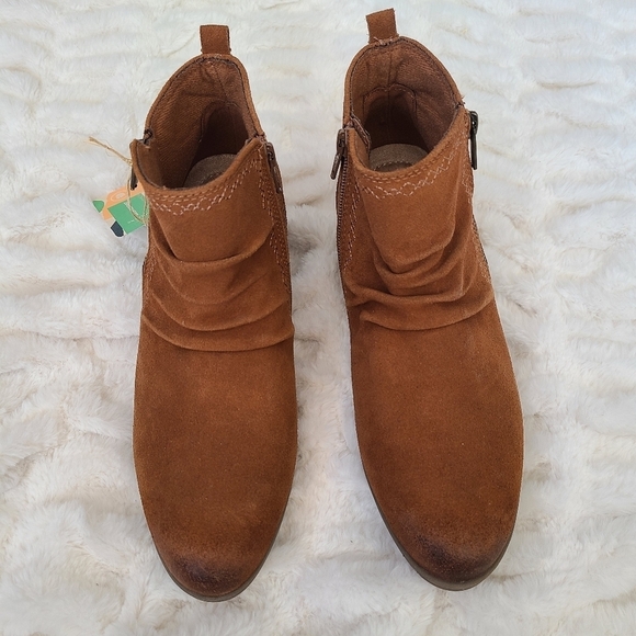 Earth Origins New 8.5W Faux Suede Brown Zip Booties Boots Shoes Water Resistant - Picture 2 of 6